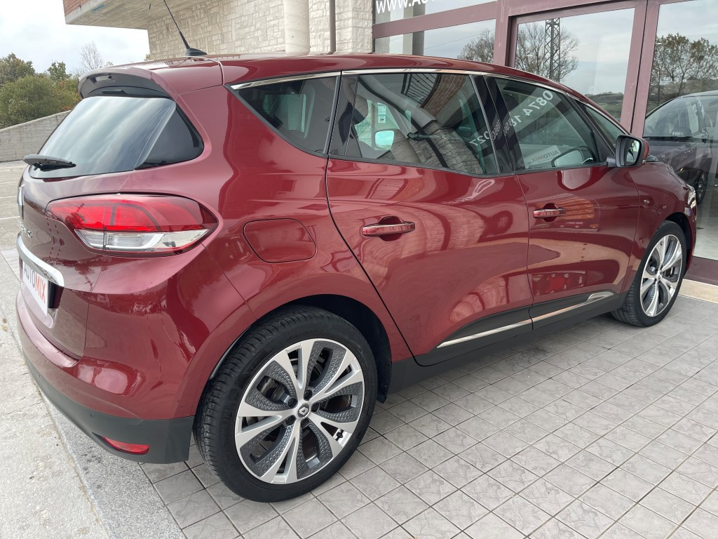 Renault ScÃ©nic